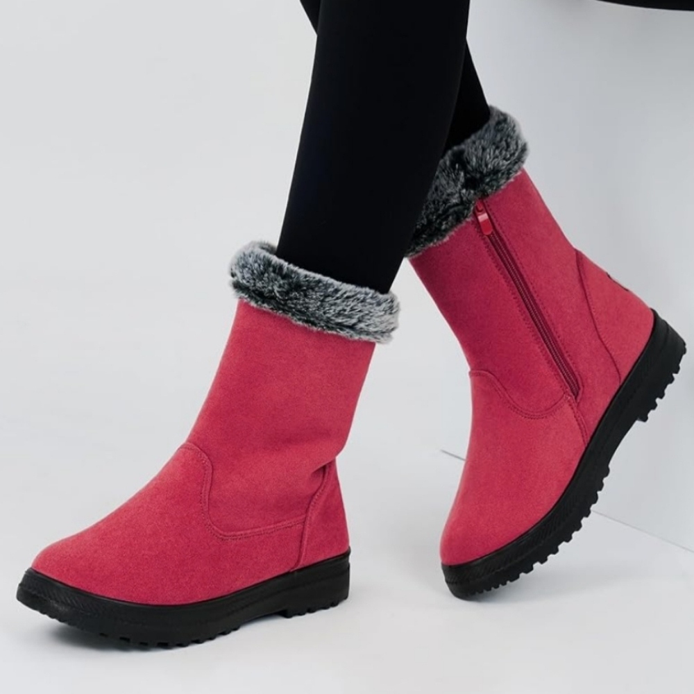 Raspberry Faux Fur Snow Boots New